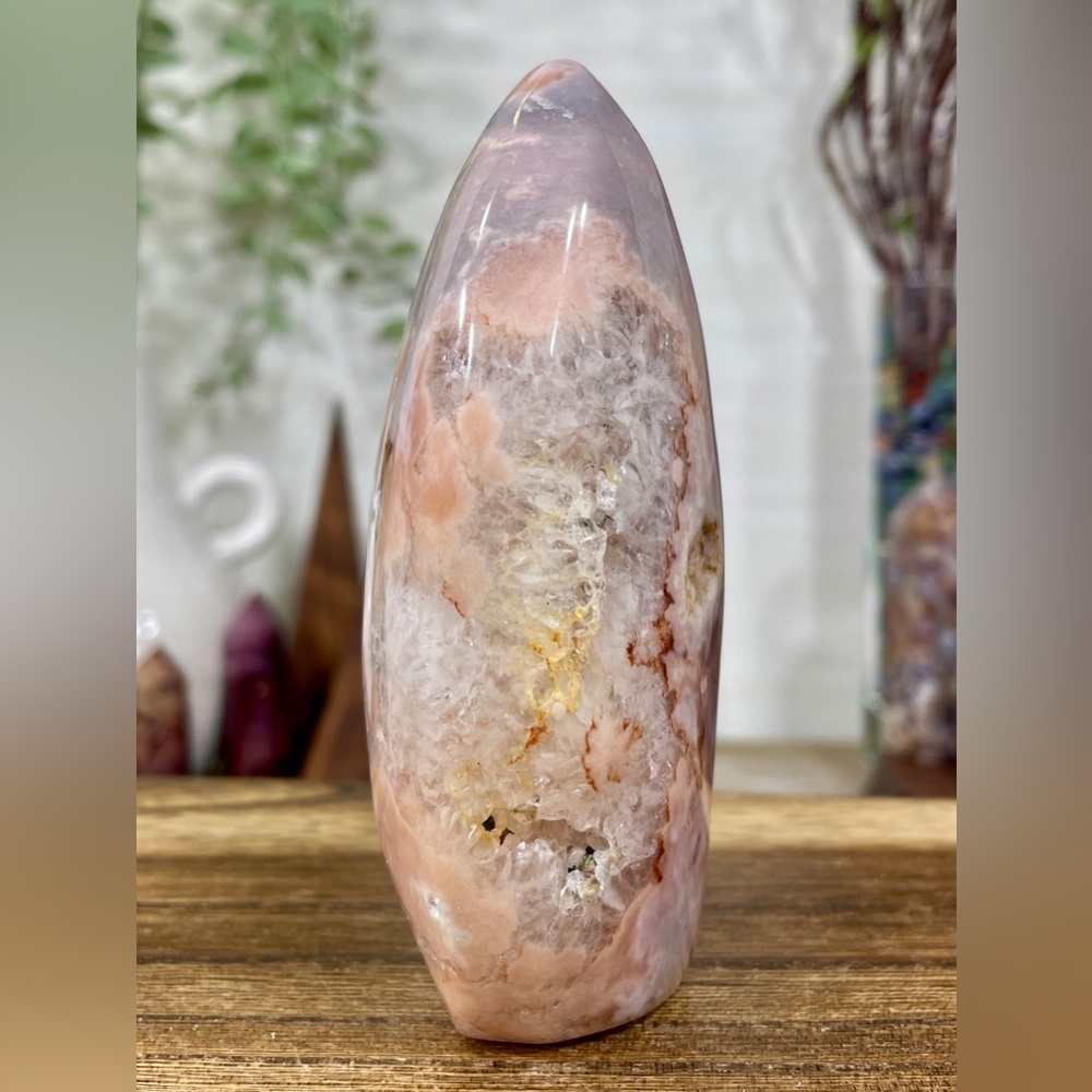 0635 Pink Amethyst Crystal Mountain Carving - Picture 8 of 9